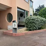 Location Studio + Loggia Le Cap D'agde 6 Personnes Apartmán Agde