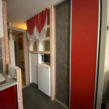 Location Studio + Loggia Le Cap D'agde 6 Personnes آجد